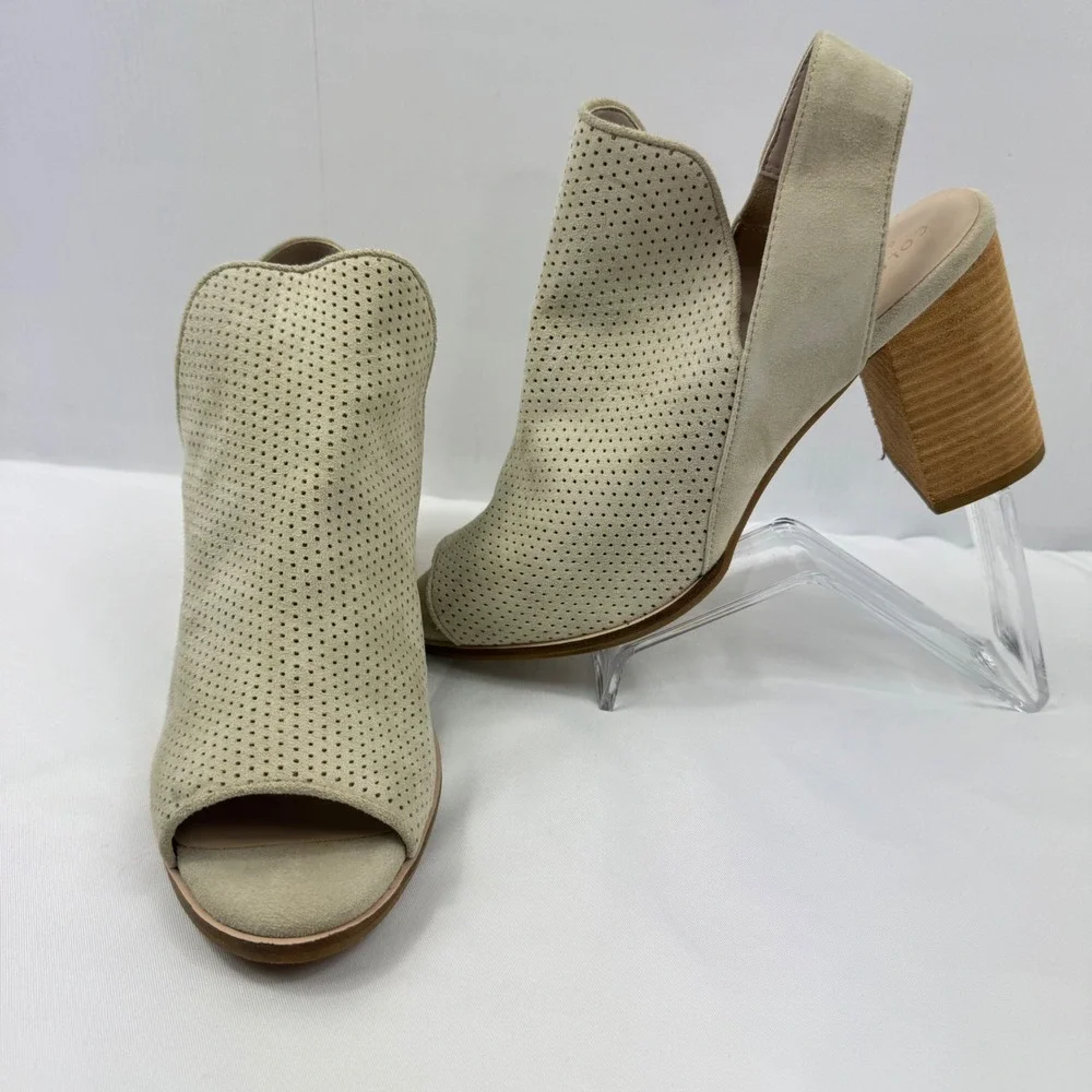 Cole Haan Grand.OS Women Beige Perforated Suede Block Heel Sandals‎ W14726 Sz 9B